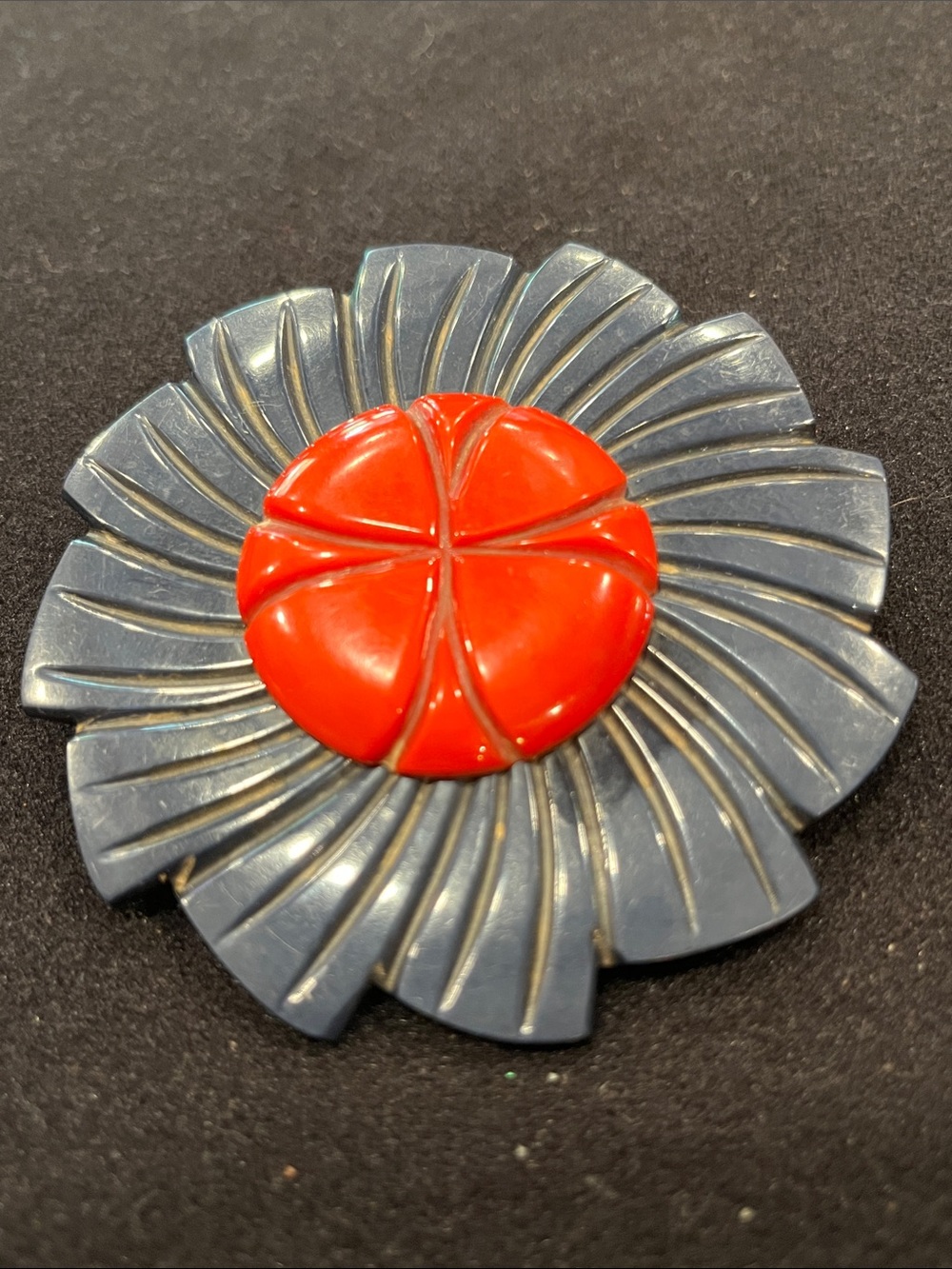 Vintage Art Deco Style Carved Red & Black Belt Slide